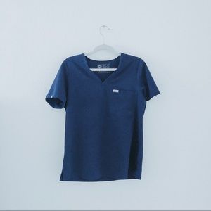FIGS- Navy blue top - MEDIUM